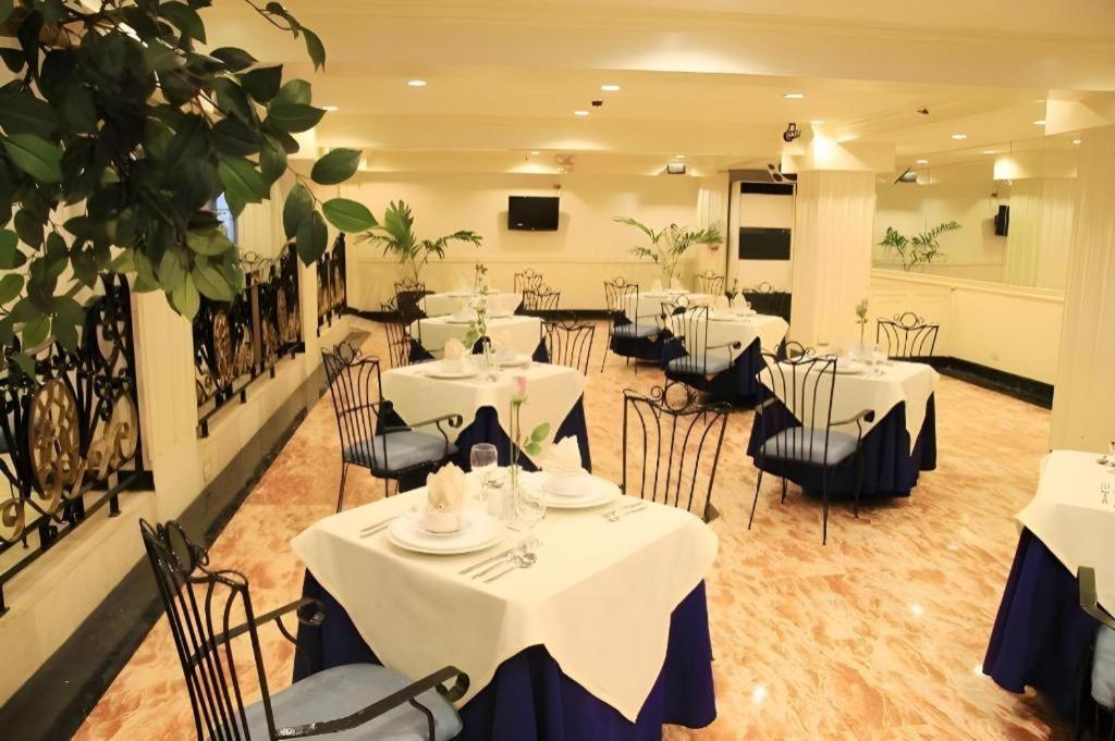 Las Palmas Hotel De Manila Eksteriør bilde